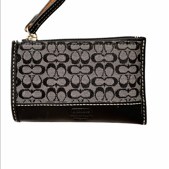 Coach Card, Key and Change Holder Authentic - Picture 2 of 4